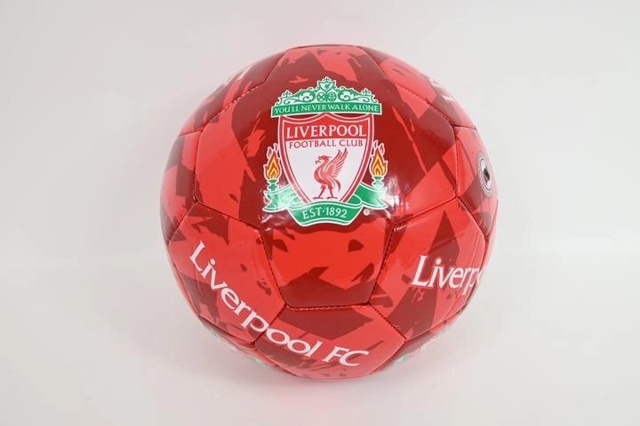 Futbalová lopta Liverpool graffiti veľkosť 5