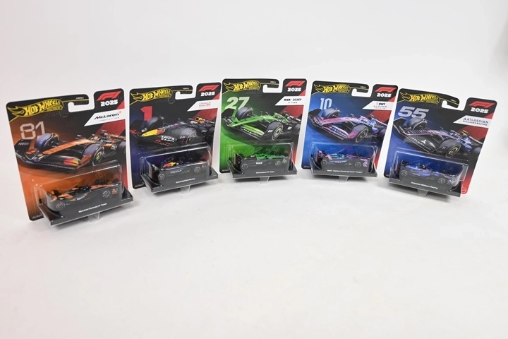 Hot Wheels Premium Formula 1 zberateľský model 1:64