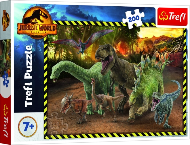 Puzzle 200 dielikov – dinosaury z JURASSIC WORLD