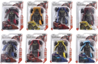 Kovový transformujúci robot do auta