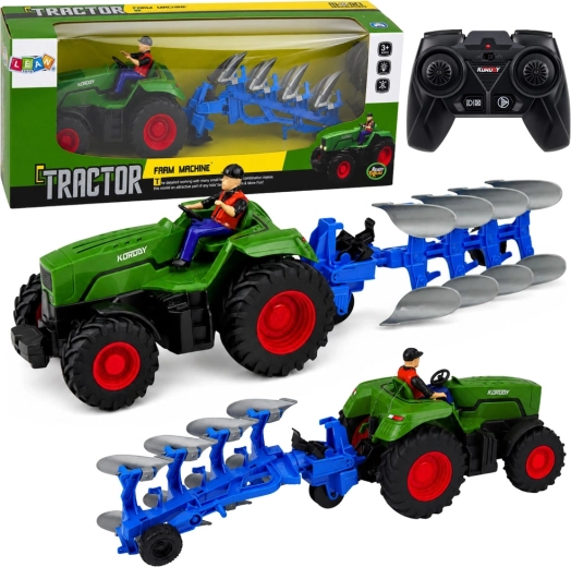 Zelený RC poľnohospodársky traktor s pluhom a farmárom 1:24