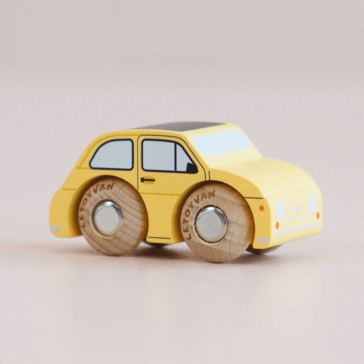 Le Toy Van drevené autíčko Fifi GT60