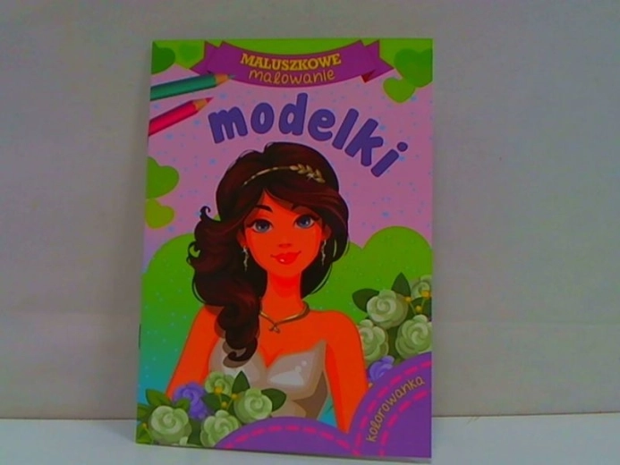 Maluszkowe maľovanky – modelky