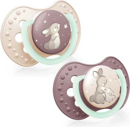 Dynamický silikónový cumlík Night & Day 18m+ pre dievčatá