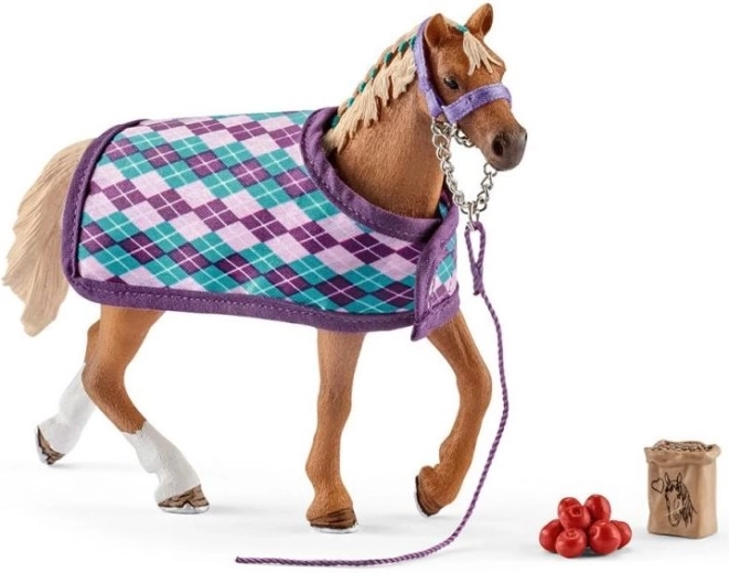 Anglický plnokrvník s prikrývkou od Schleich