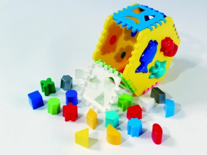 Vkladací šesťuholník Galaxis – vzdelávacia hračka na rozvoj jemnej motoriky