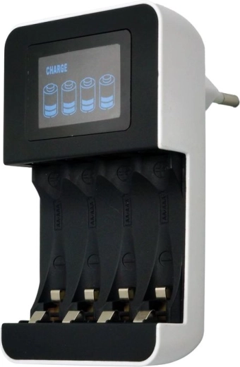 Solight inteligentná nabíjačka AA/AAA s LCD displejom