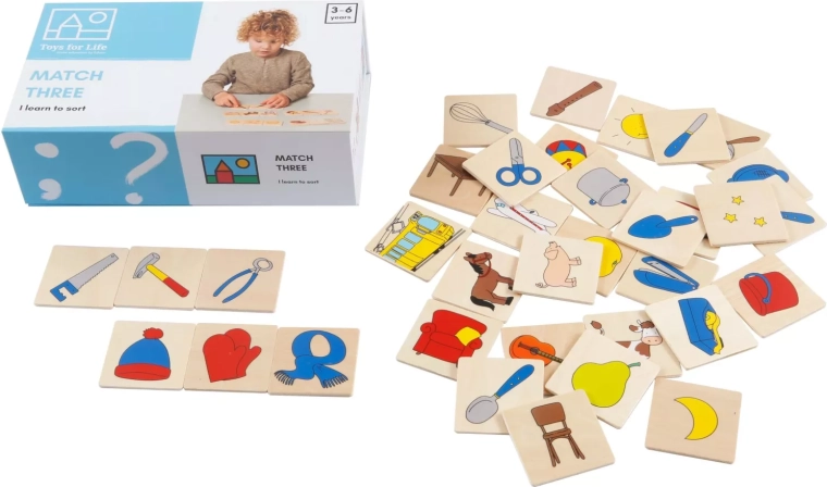 Toys for life nájdi trojicu