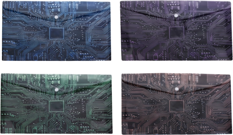 Plastová obálka s drukom 16,5 × 12 cm s motívom základnej dosky