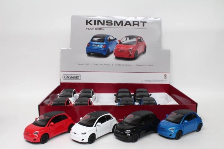 Model auta Fiat 500e 1:28 s pohonom (12 ks v predajnom displeji)