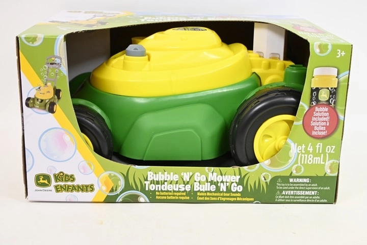TOMY John Deere detská bublinková kosačka