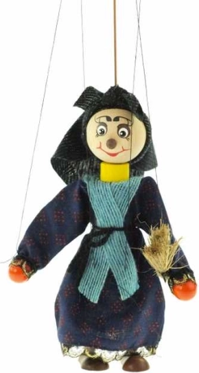 Drevená bábka čarodejnica