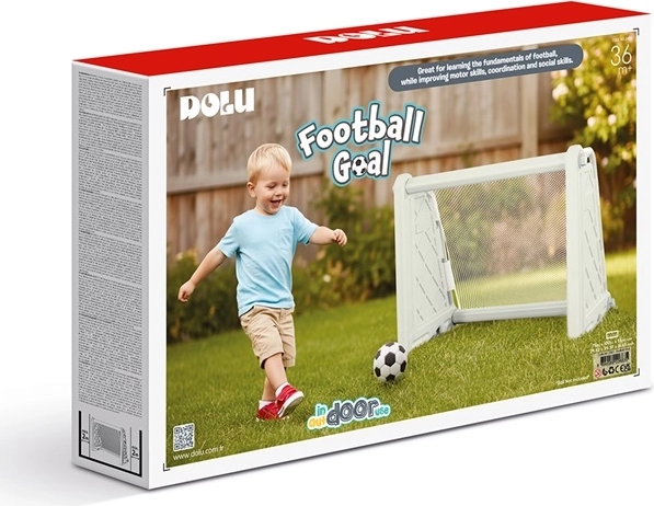 Dolu detská futbalová bránka s loptou