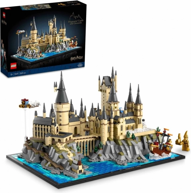 Lego Harry Potter hrad Rokfort a pozemky
