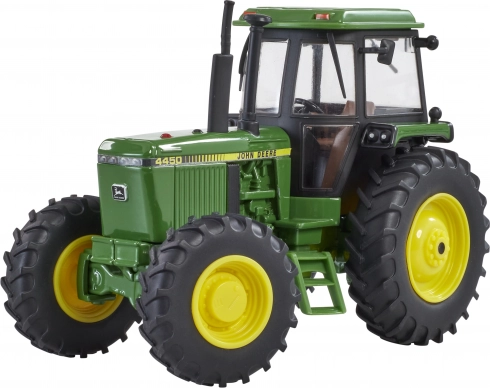 Britains model traktora John Deere 4450 v mierke 1:32