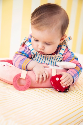 Lilliputiens vankúšik s aktivitami jednorožec Lena