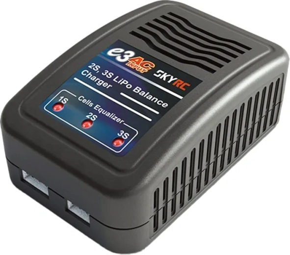 Nabíjačka LiPo SkyRC E3