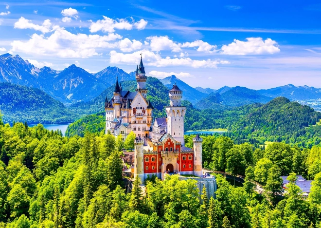 Puzzle Zámok Neuschwanstein v lete 1000 dielikov