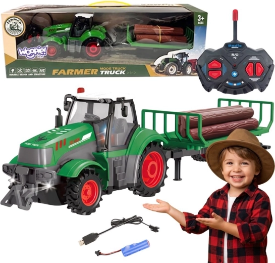 Woopie RC traktor s prívesom na drevo v mierke 1:24