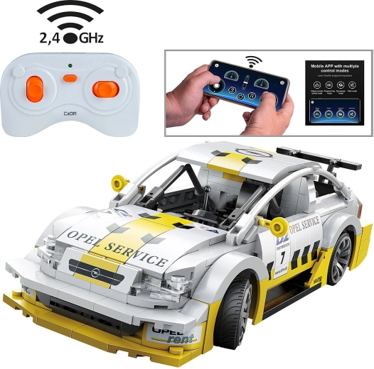 CaDA Opel Astra V8 Coupé RC stavebnica 1:20