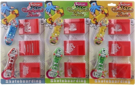 Sada fingerboardov s rampami
