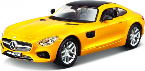 žltý model Mercedes AMG GT