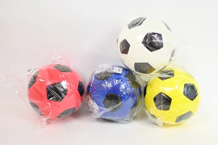 Mäkká loptička 15 cm (4 farebné varianty)