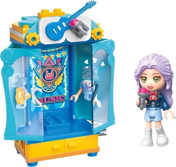 Qman UNA šatníková skriňa speváčky