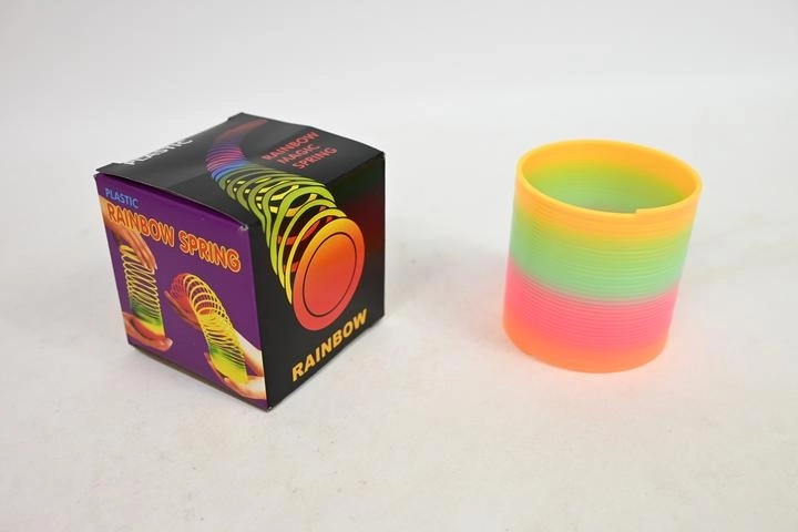 Dúhová pružina slinky v krabičke