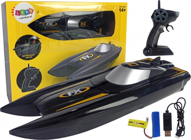 RC pretekársky čln 1:47, 2,4 GHz, dosah 50 m