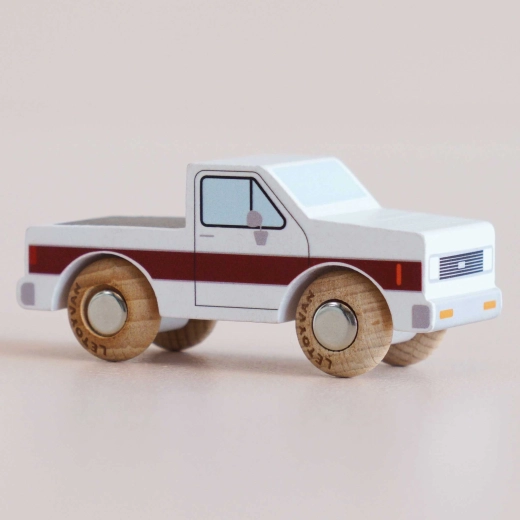 Le Toy Van drevené autíčko Charlie – klasický pick-up