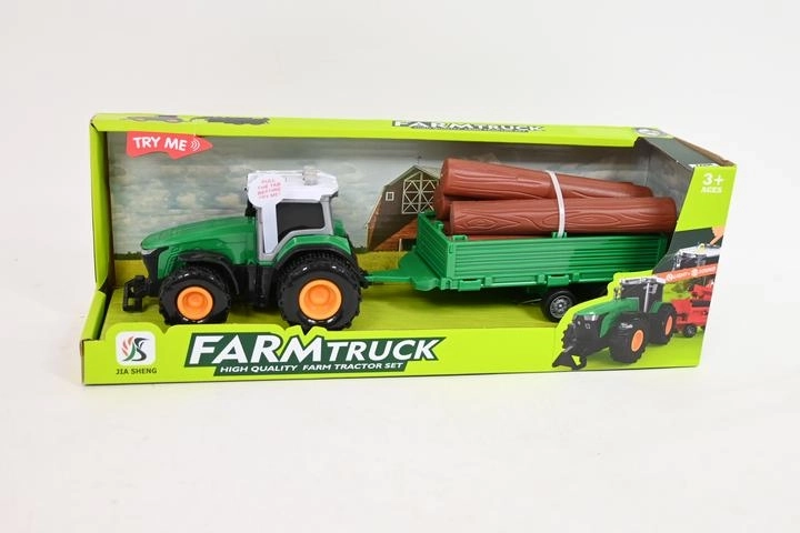 Traktor s prívesom a klátmi