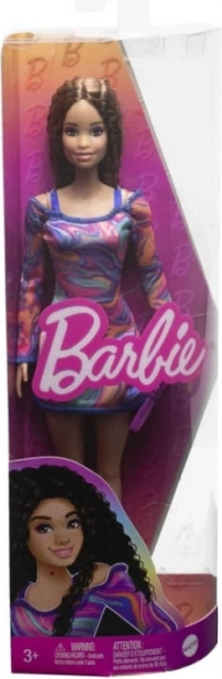 Barbie Fashionistas bábika s vlnitými vlasmi a pehami