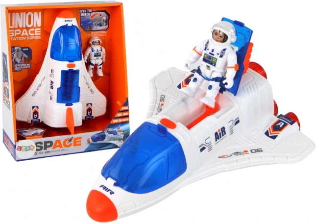 Kozmická misia – raketa s astronautom, 2 diely