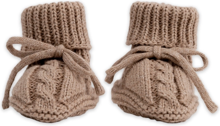 Lodger pletené capačky knit cable fudge 0–6 mesiacov