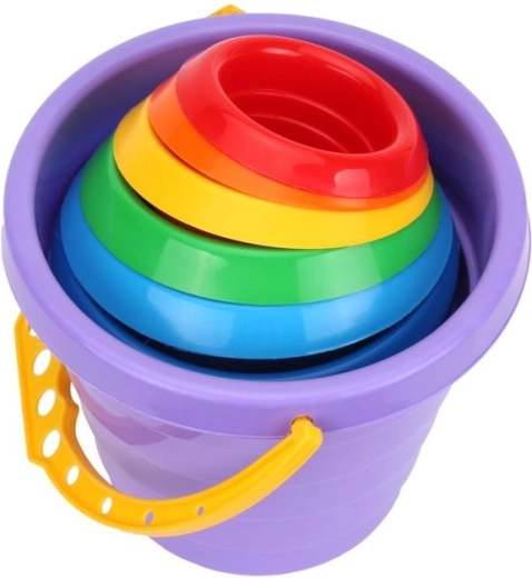 Všetko uložíte do praktického vedierka