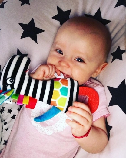 Úľava pri zúbkovaní vďaka silikónovému hryzátku