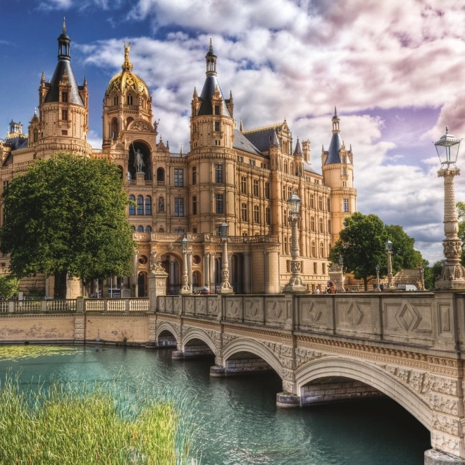 Puzzle 1000 dielov Zámok na Ostrove Trefl