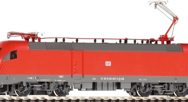 Elektrická lokomotíva Taurus s 2 pantografmi DB AG Éra VI