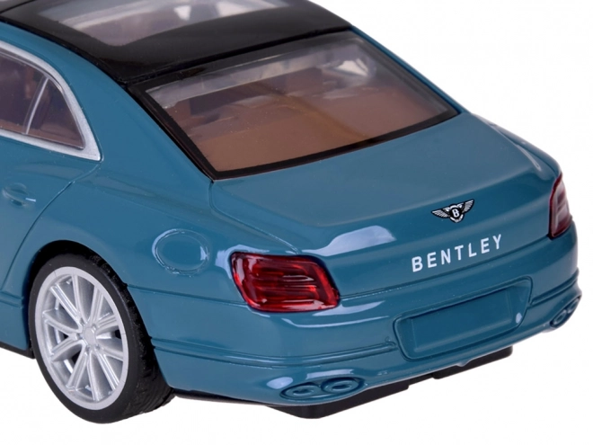 Interaktívny kovový model Bentley Flying Spur Hybrid v mierke 1:38