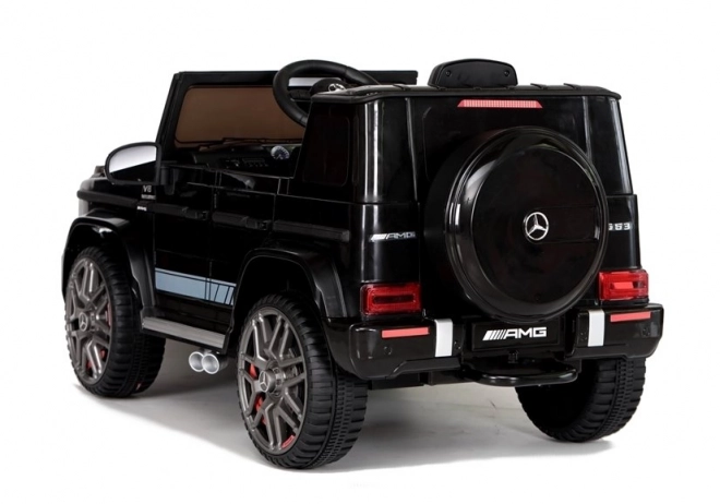 Čierny Mercedes G63 na akumulátor