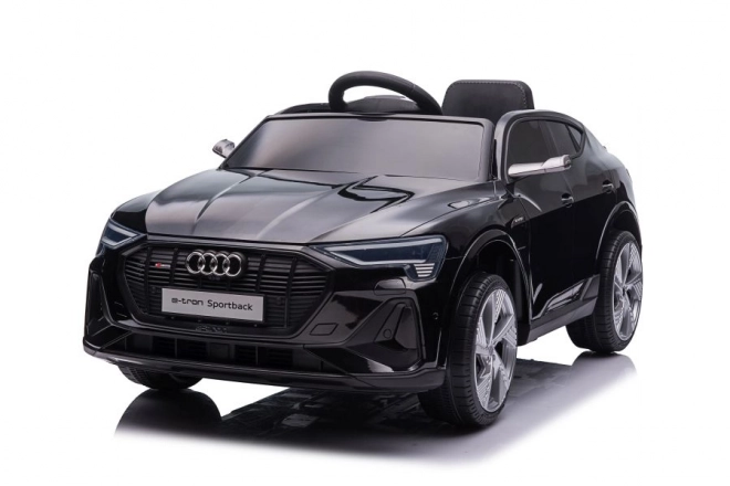 Auto na akumulátor Audi E-Tron čierne