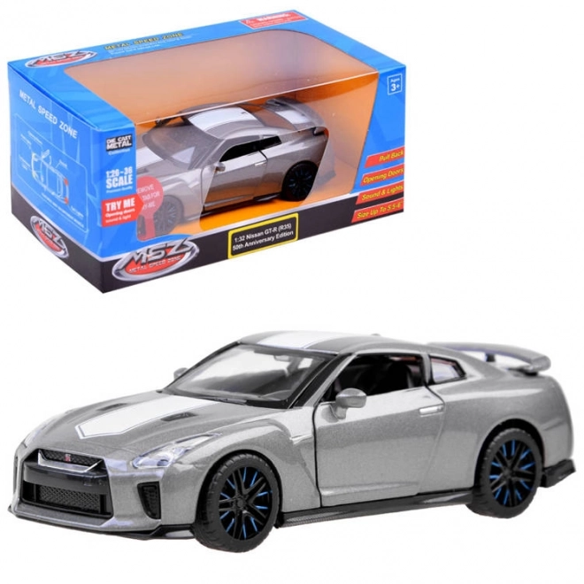 Kovový model auta Nissan GT-R 1:32 s otváracími dverami