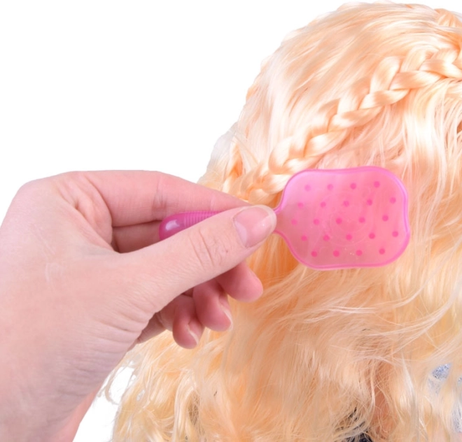 Dlhé blond vlasy na česanie