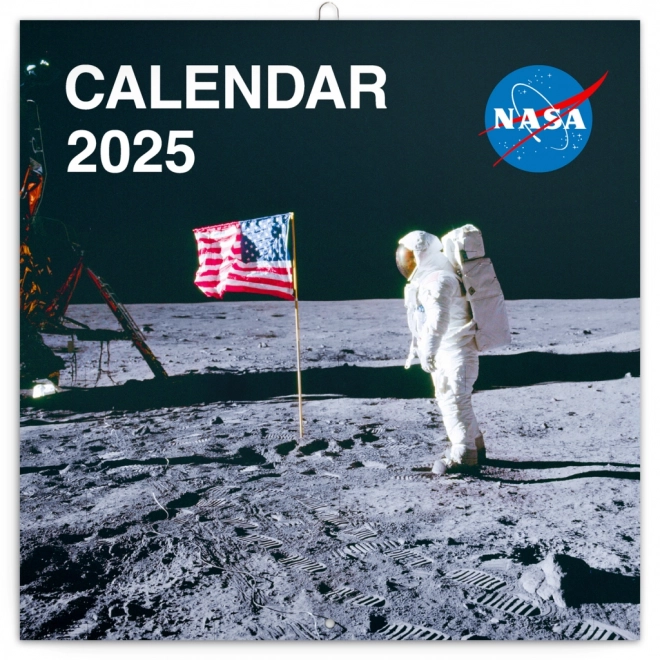 Poznámkový kalendár NASA 2025