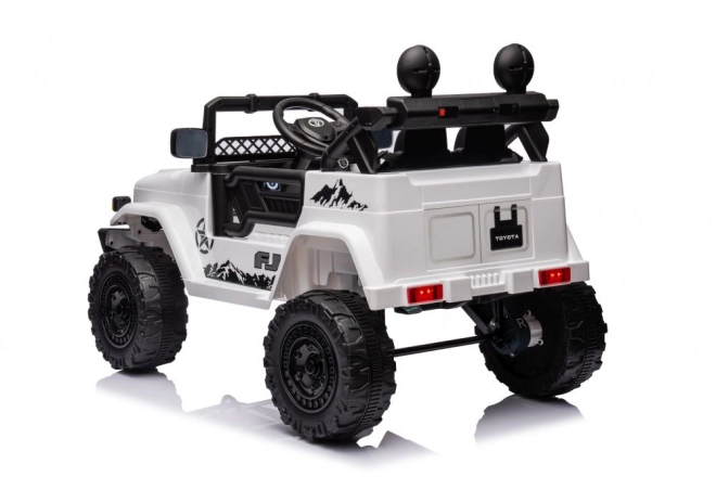 Auto na akumulátor Toyota FJ biele 4x4
