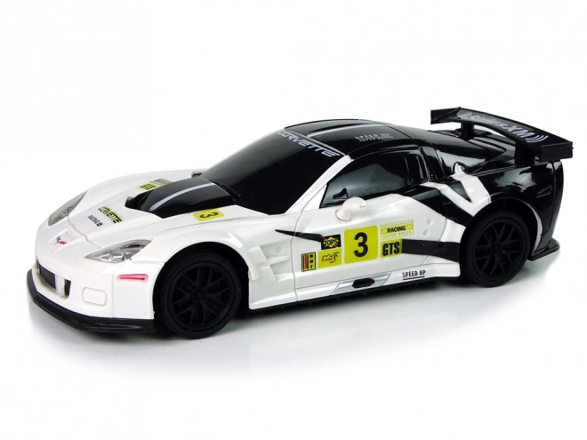 Závodné auto R/C 1:24 Corvette C6.R biele 2.4G s osvetlením