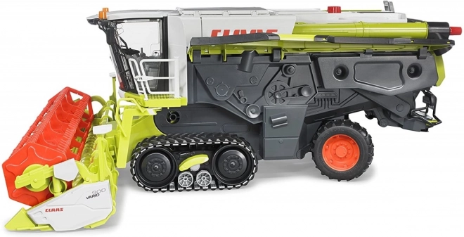 Farmársky kombajn Claas Lexion 780