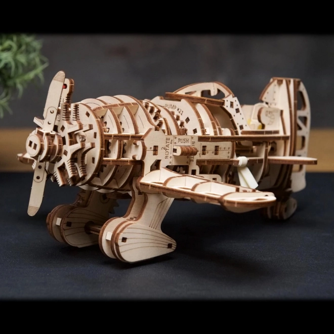 Ugears 3D drevené mechanické puzzle Lietadlo Mad Hornet