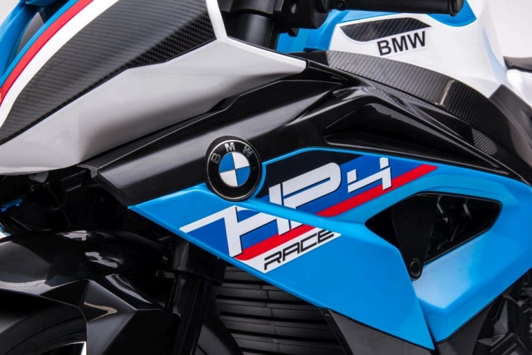 Autentický pretekársky vzhľad BMW